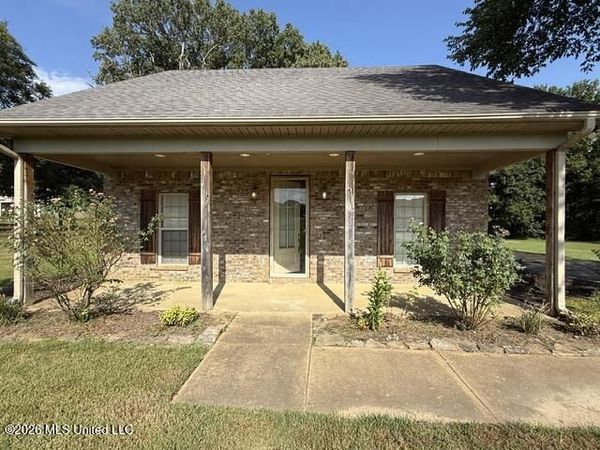 67 Dudley Place, Byhalia, MS 38611