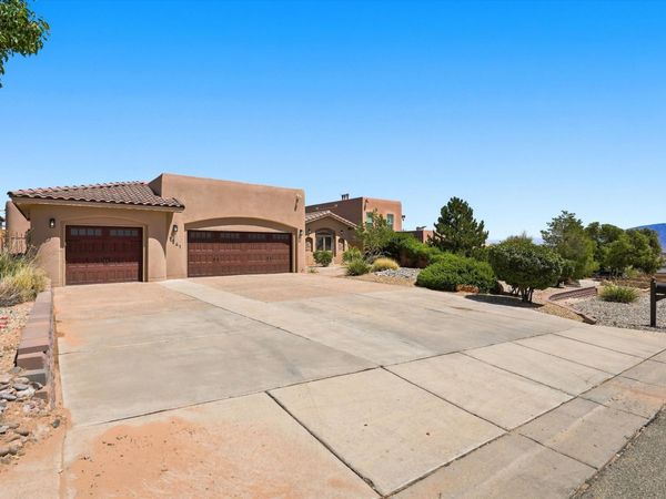 1241 22nd Avenue SE, Rio Rancho, NM 87124