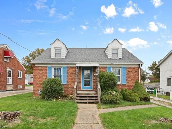 1077 W State Street , Alliance, OH 44601