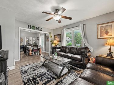 2850 Meredith Avenue, Omaha, NE 68111