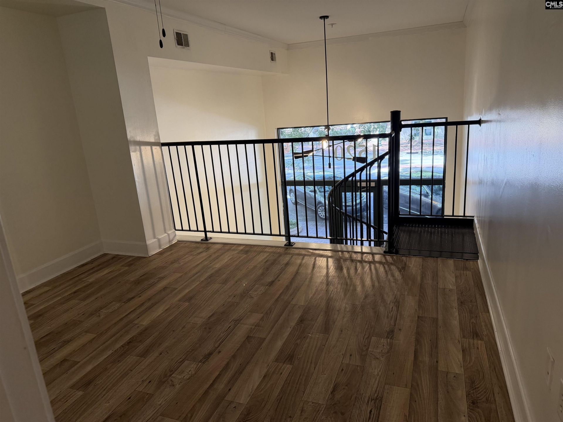 1520 Main Street  Photo 8