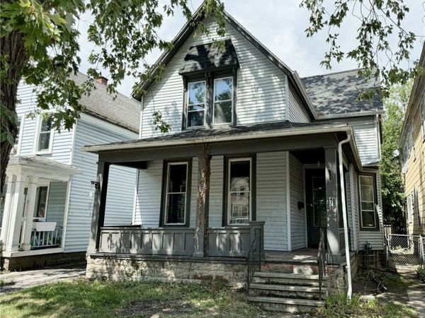 478 W Ferry, Buffalo, NY 14213
