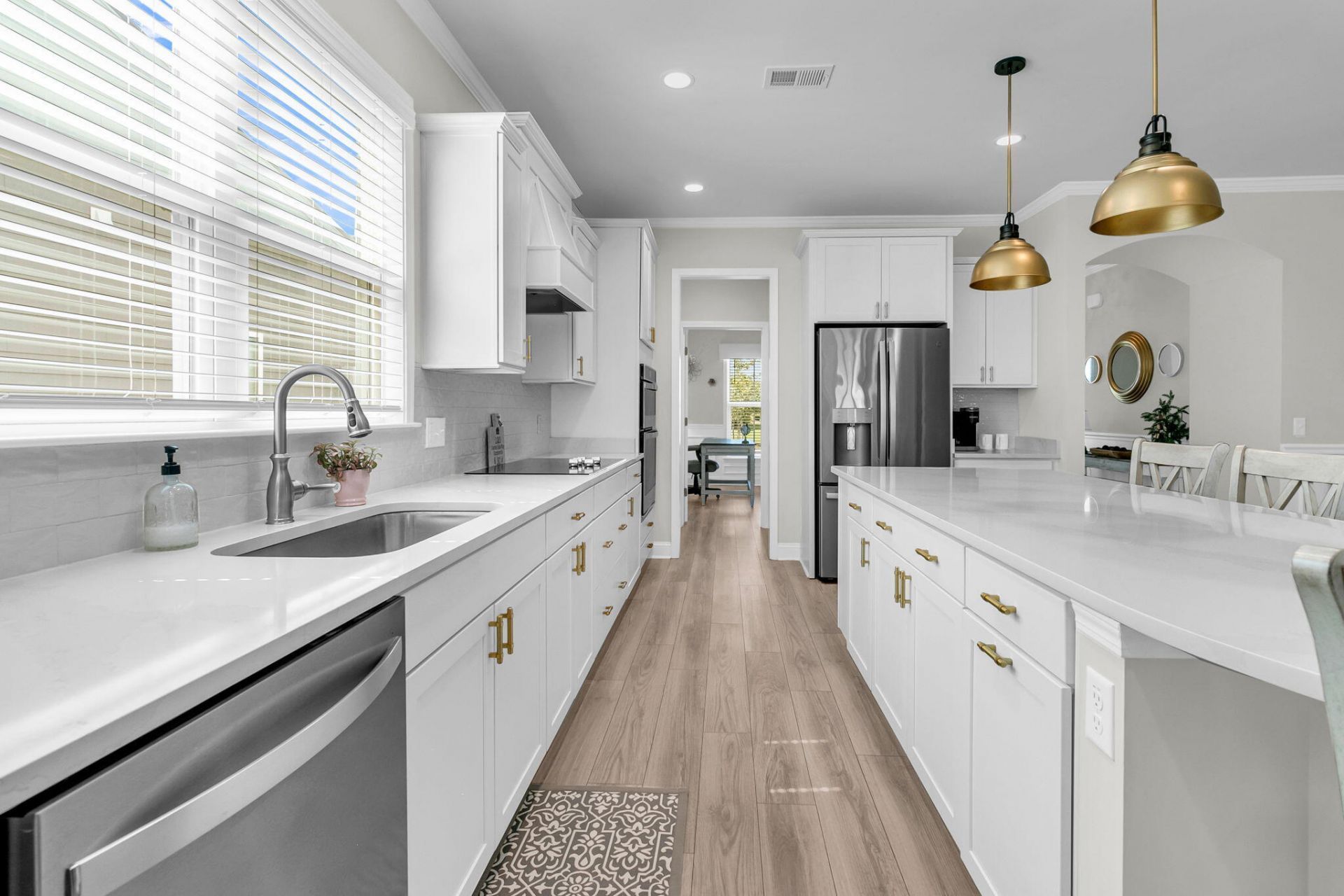 120 Garden Gate Way Photo 9