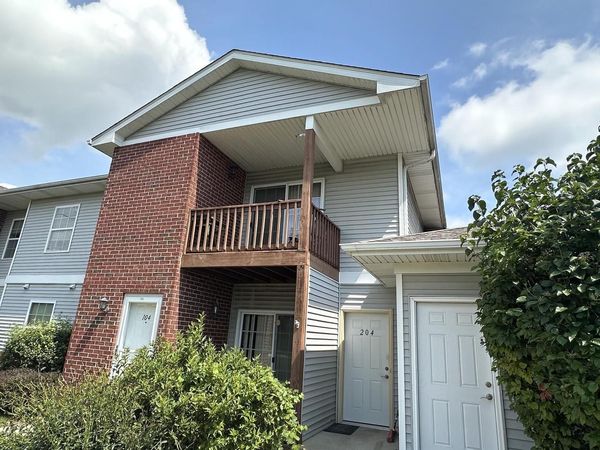 210 E Remer ROAD, Unit 204, Elkhorn, WI 53121