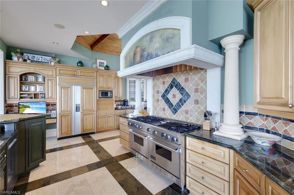 490 Renard Ct , Marco Island, FL 34145 Photo