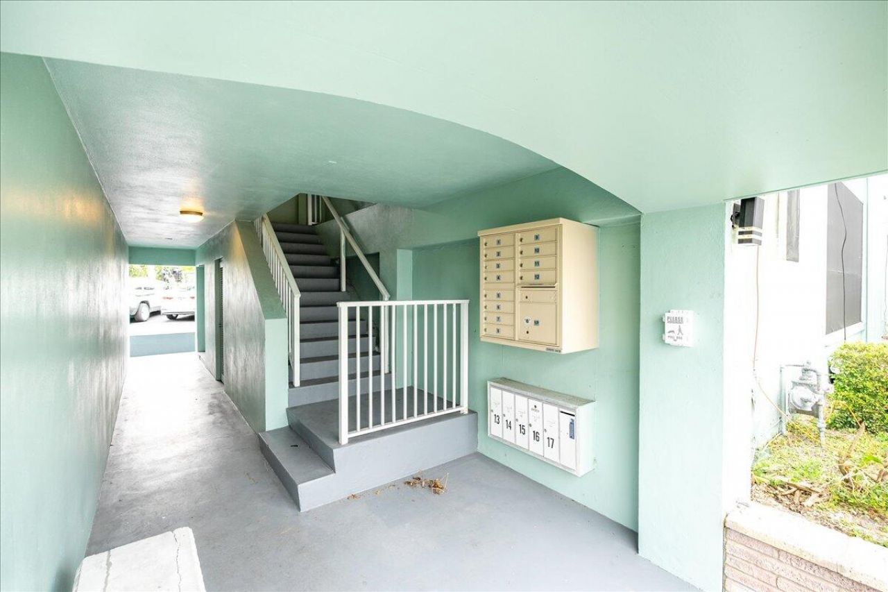 601 S Indian River Drive, Fort Pierce, FL 34950 Photo