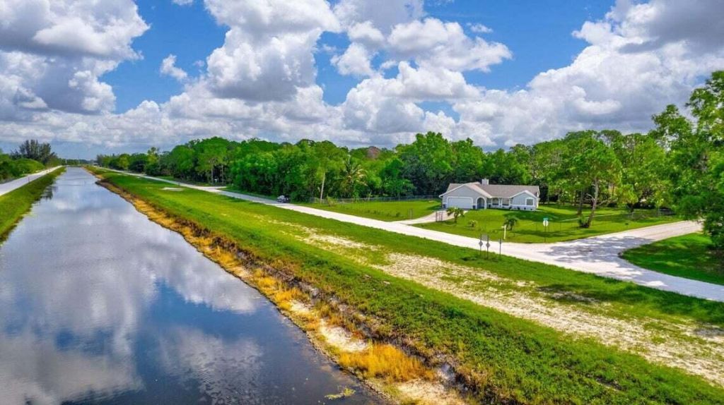 12969 54th Street N, The Acreage, FL 33411 Photo