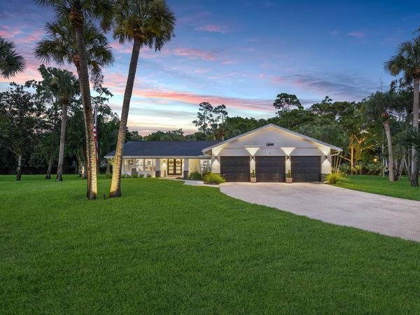 12709 Quercus Lane, Wellington, FL 33414