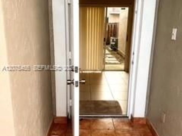 7231 NW 174 ter , Unit 202, Hialeah, FL 33015