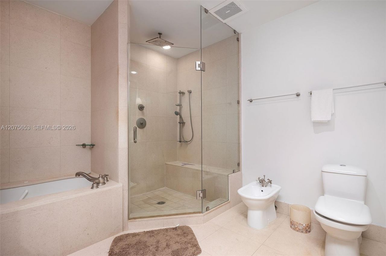 6799 Collins Ave , Unit 510, Miami Beach, FL 33141 Photo