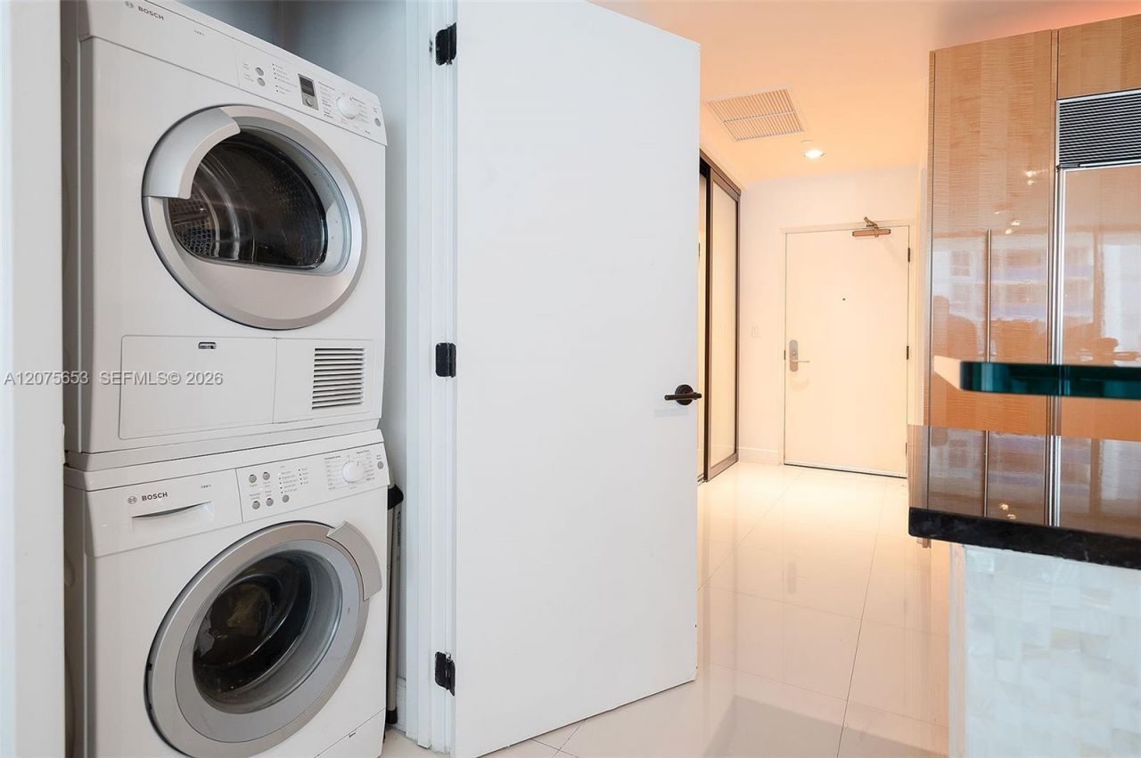 6799 Collins Ave , Unit 510, Miami Beach, FL 33141 Photo