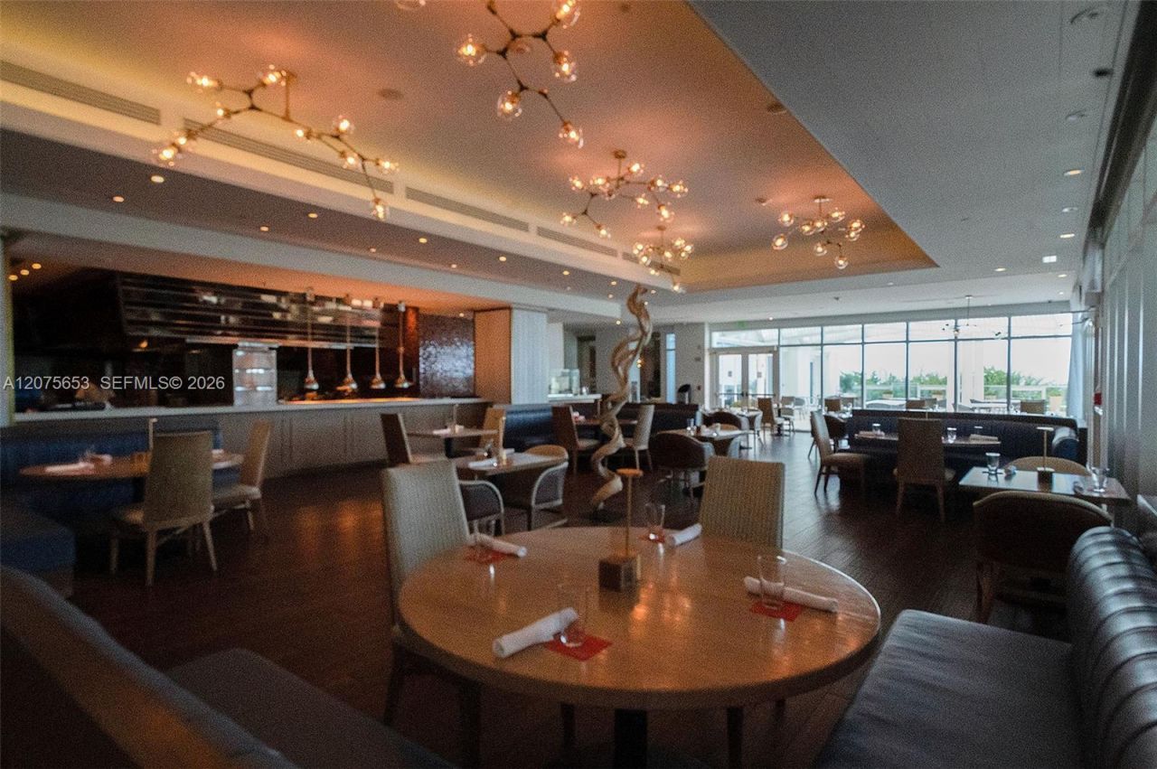 6799 Collins Ave , Unit 510, Miami Beach, FL 33141 Photo
