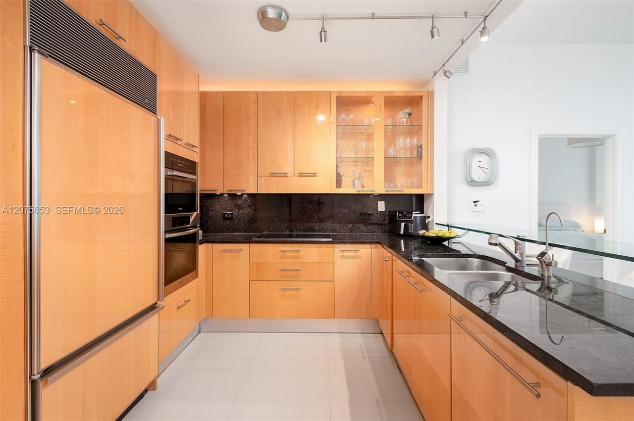 6799 Collins Ave , Unit 510, Miami Beach, FL 33141 Photo