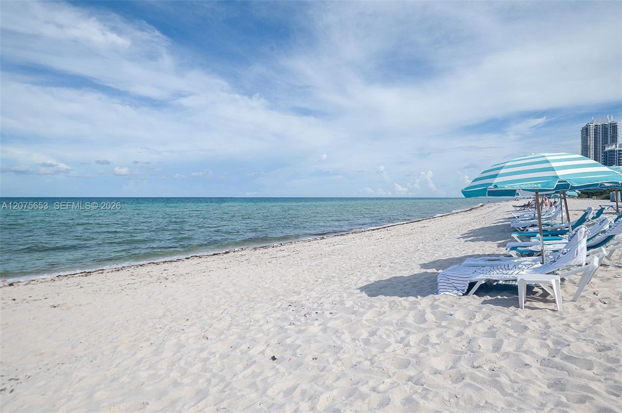 6799 Collins Ave , Unit 510, Miami Beach, FL 33141 Photo