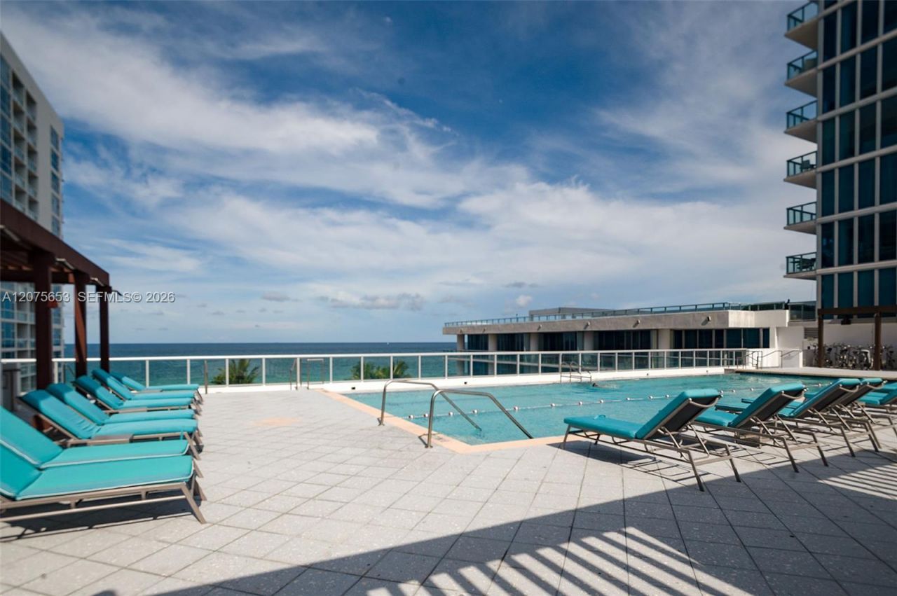 6799 Collins Ave , Unit 510, Miami Beach, FL 33141 Photo