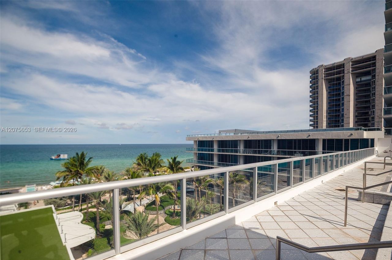 6799 Collins Ave , Unit 510, Miami Beach, FL 33141 Photo