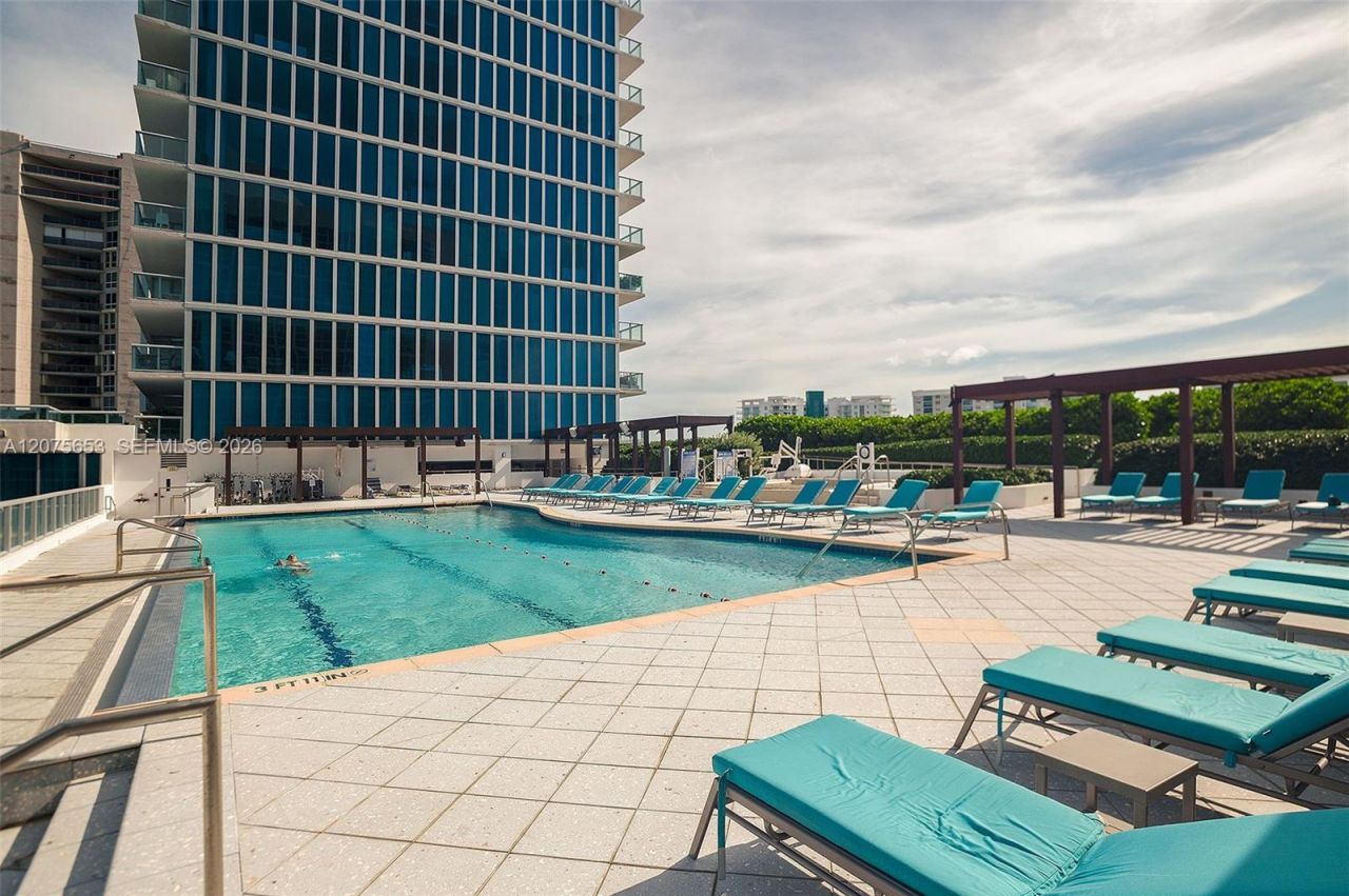 6799 Collins Ave , Unit 510, Miami Beach, FL 33141 Photo
