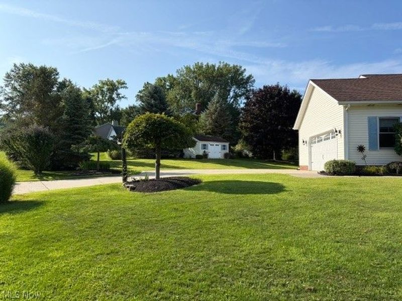 9035 Cabriolet Avenue, Concord Township, OH 44060 Photo 3