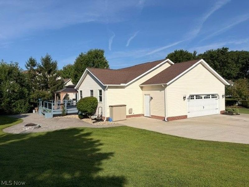 9035 Cabriolet Avenue, Concord Township, OH 44060 Photo 5