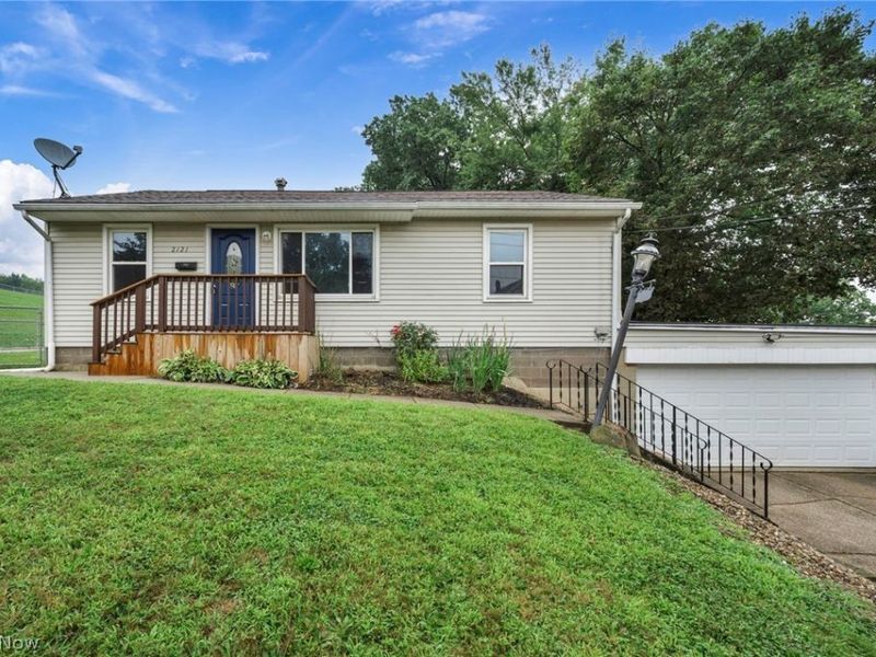 2121 9th Street SW, Akron, OH 44314 Photo 2