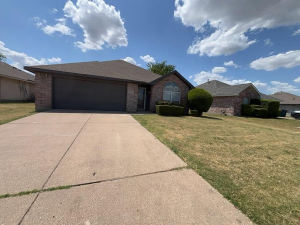 1509 Killdee Court , DeSoto, TX 75115