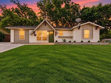 6207 Ivy Hill Road, Fort Worth, TX 76135