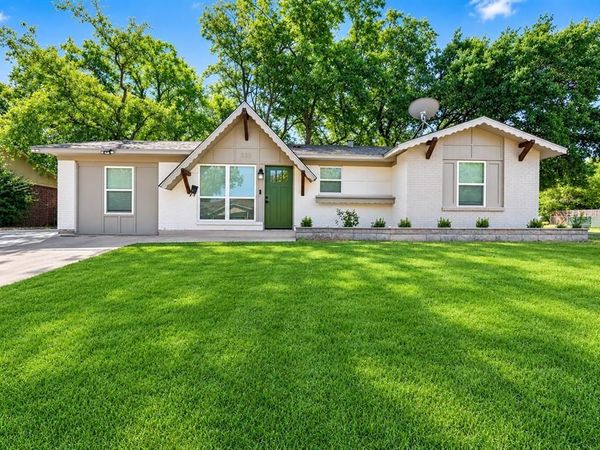 6207 Ivy Hill Road, Fort Worth, TX 76135
