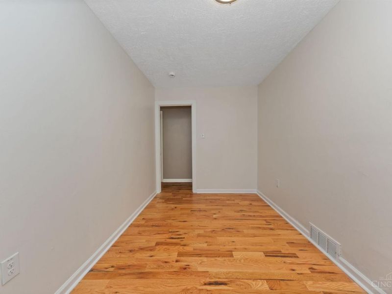 5018 Ravenna Street, Cincinnati, OH 45227 Photo 14