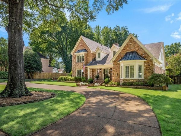 9421 PLANTATION WAY LN, Germantown, TN 38139
