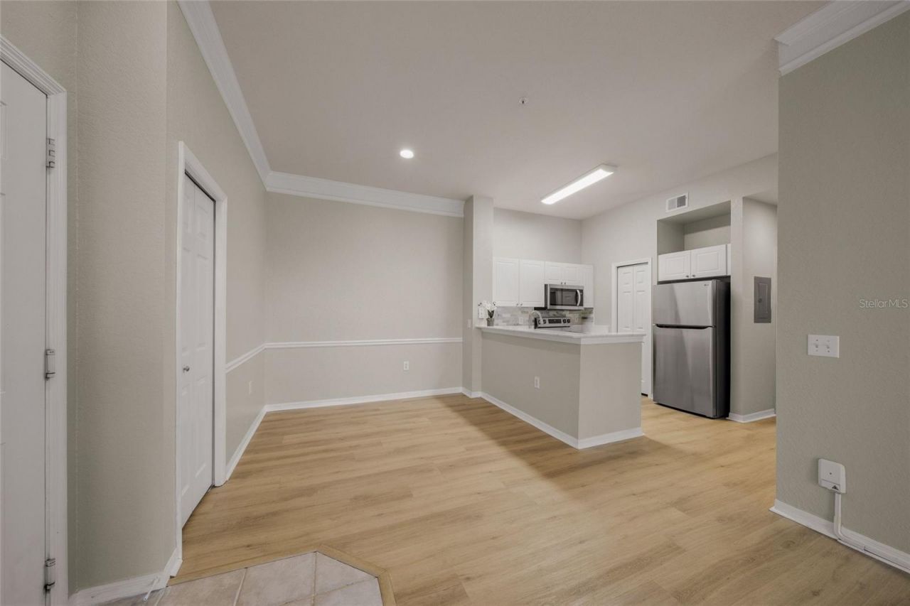 5152 Northridge Road, Unit 304, Sarasota, FL 34238 Photo