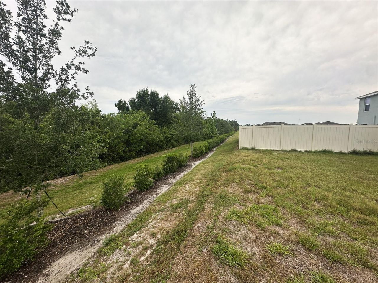 5923 Flagstone Trail , Palmetto, FL 34221 Photo