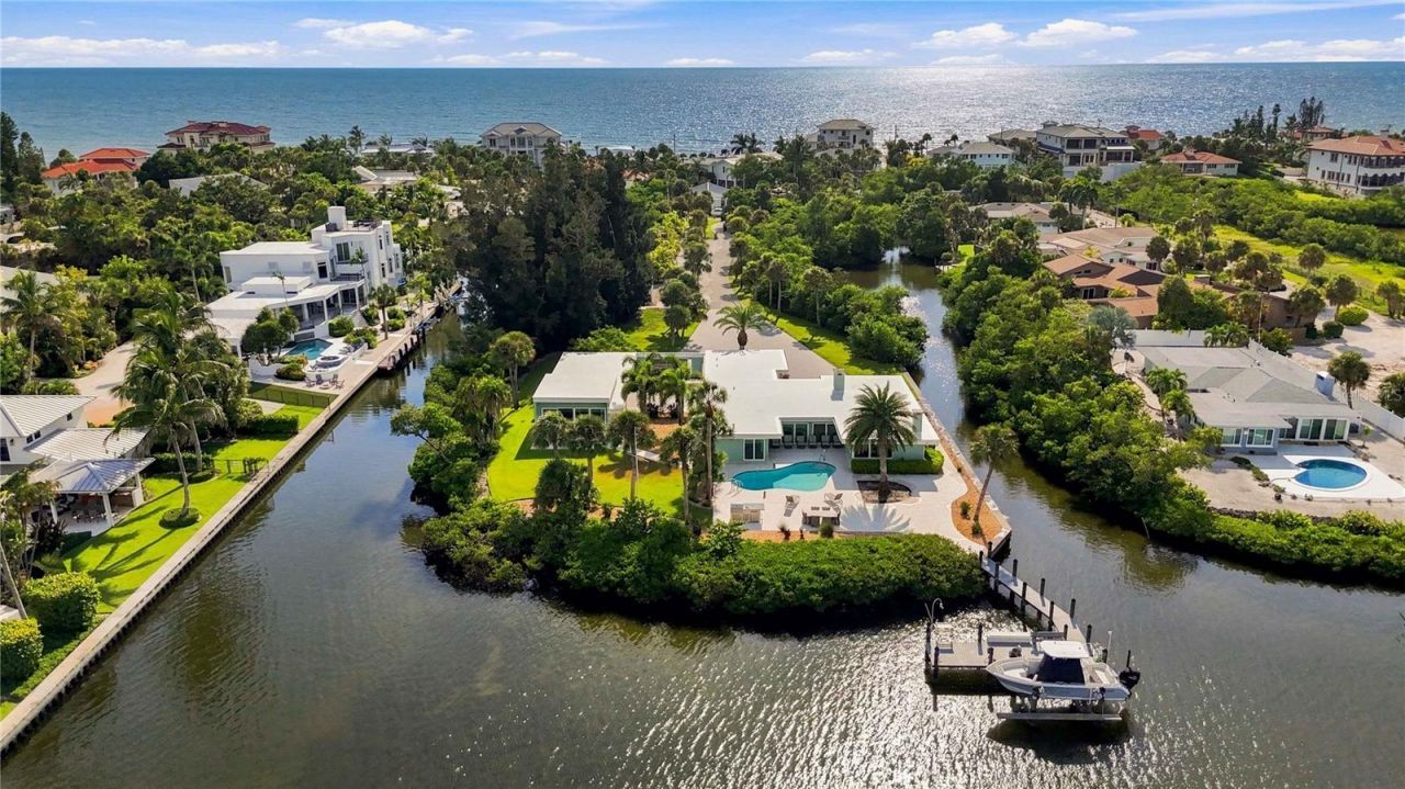 3780 Cutlass Bayou Road, Nokomis, FL 34275 Photo