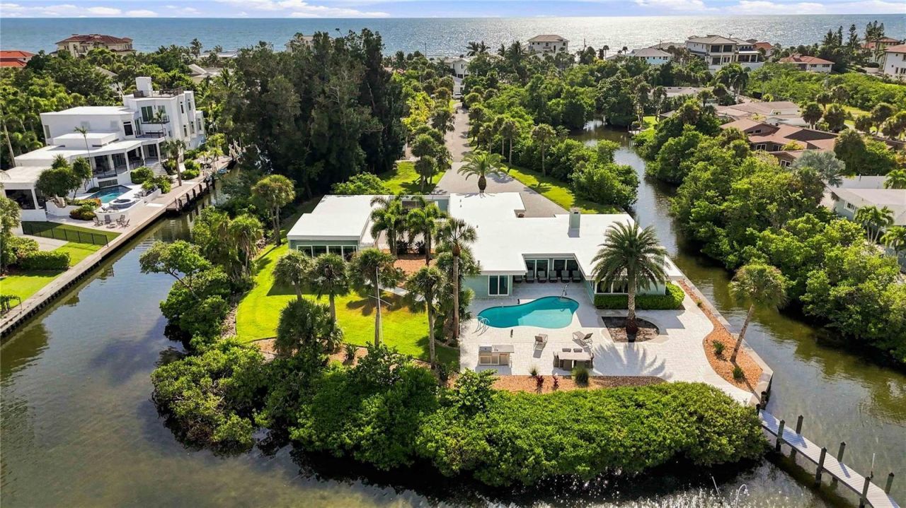 3780 Cutlass Bayou Road, Nokomis, FL 34275 Photo