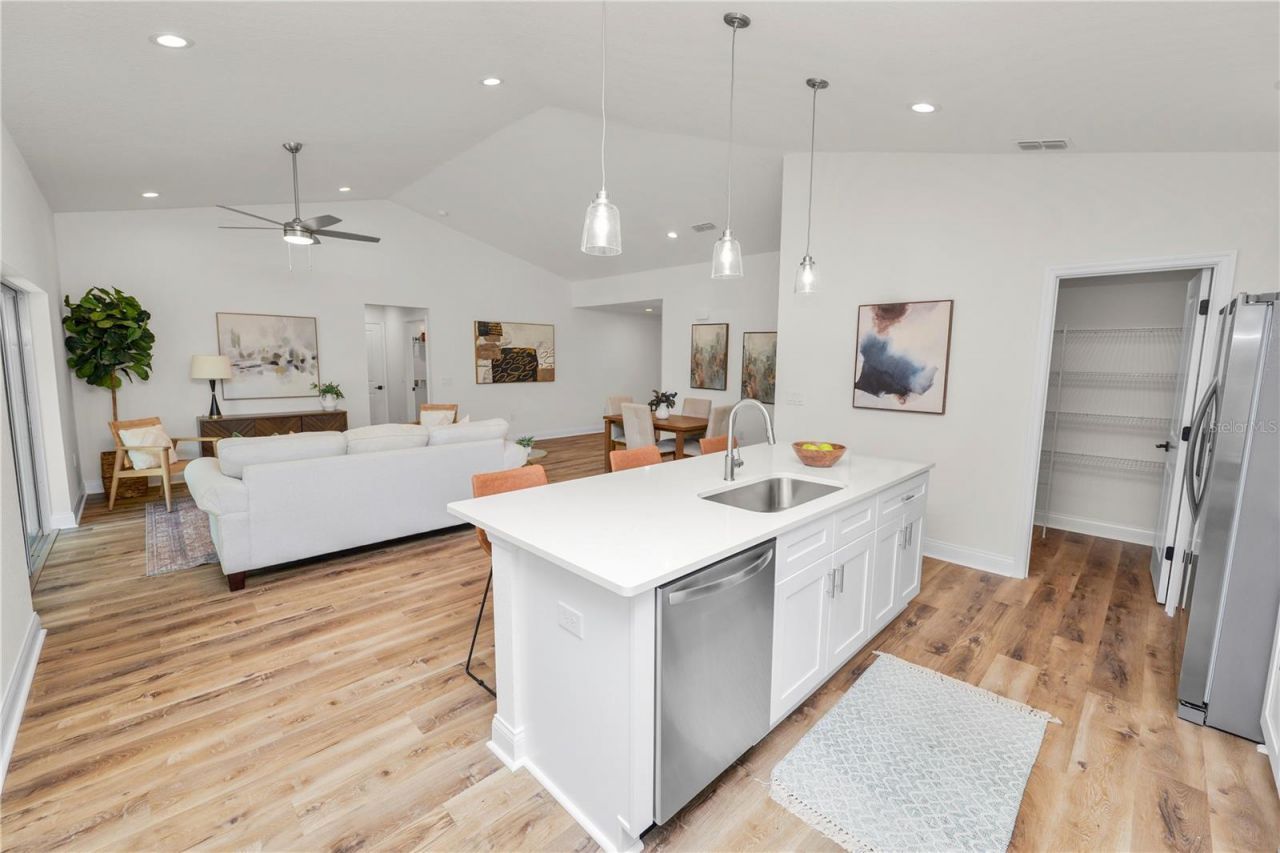 23 8th St S, Eagle Lake, FL 33839 Photo