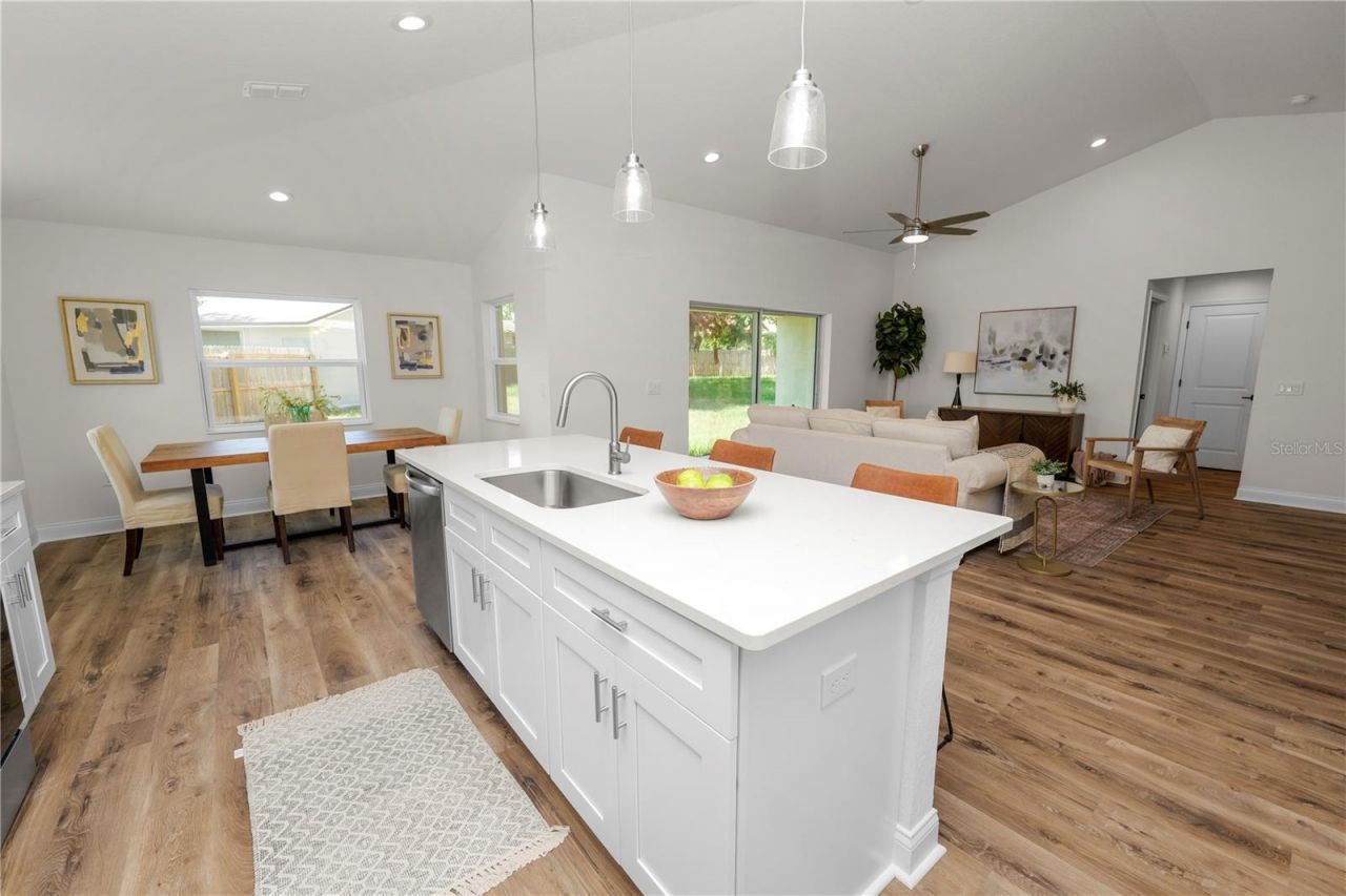 23 8th St S, Eagle Lake, FL 33839 Photo