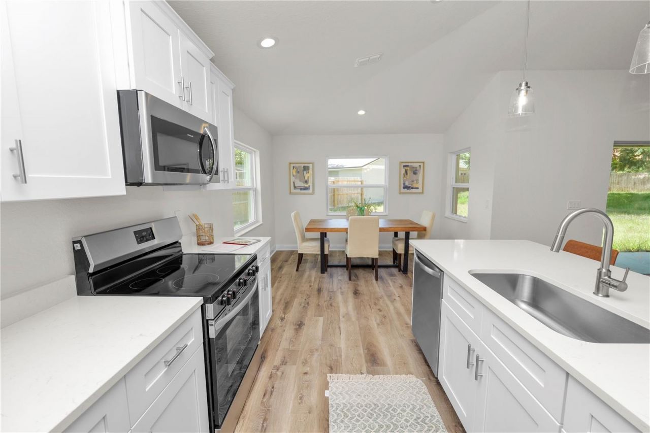 23 8th St S, Eagle Lake, FL 33839 Photo