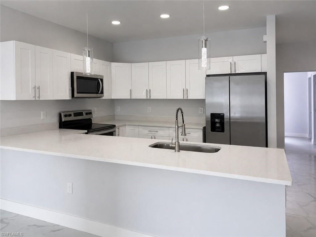 2405/2407 Xelda Ave N, Lehigh Acres, FL 33971 Photo