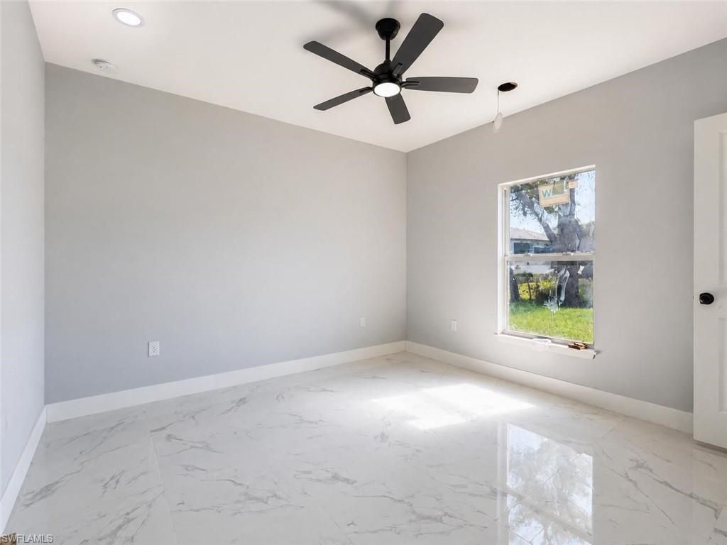2405/2407 Xelda Ave N, Lehigh Acres, FL 33971 Photo