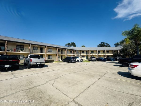100 Canebreakers Drive , Unit 204, Cocoa, FL 32927