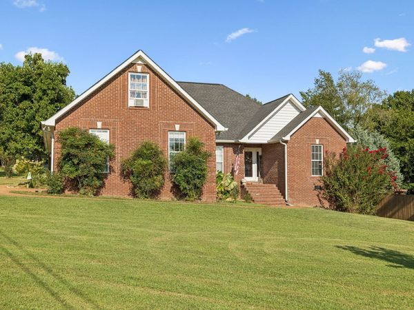 831 Joshua Dr, Lewisburg, TN 37091