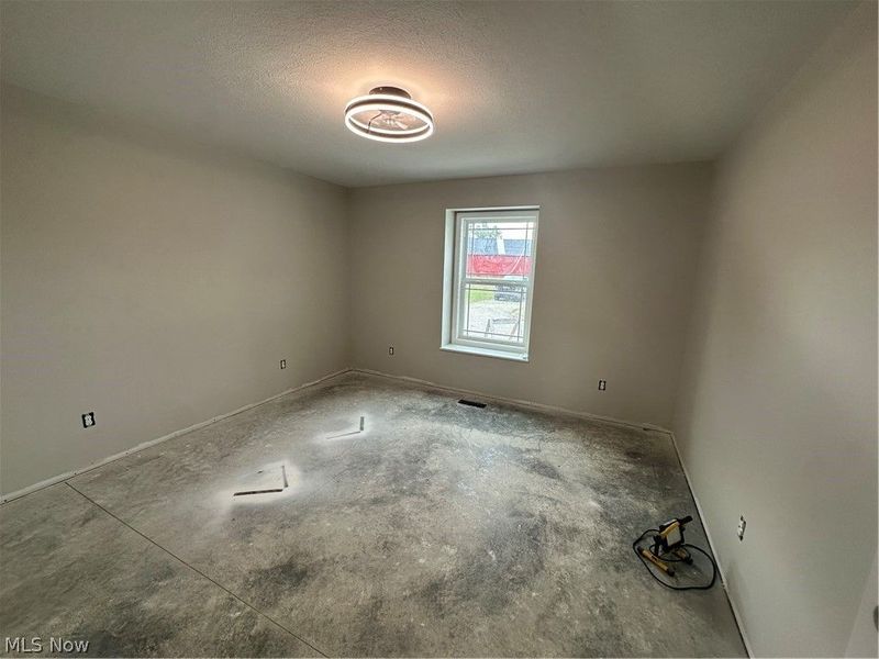 52101 N Ridge Road, Vermilion, OH 44089 Photo 11