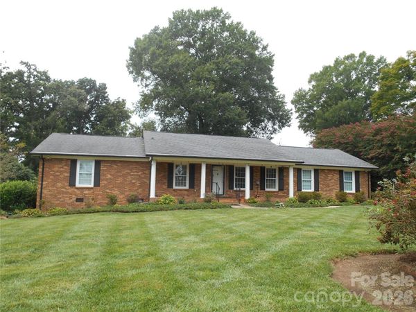 830 Salem Church Road , Lincolnton, NC 28092