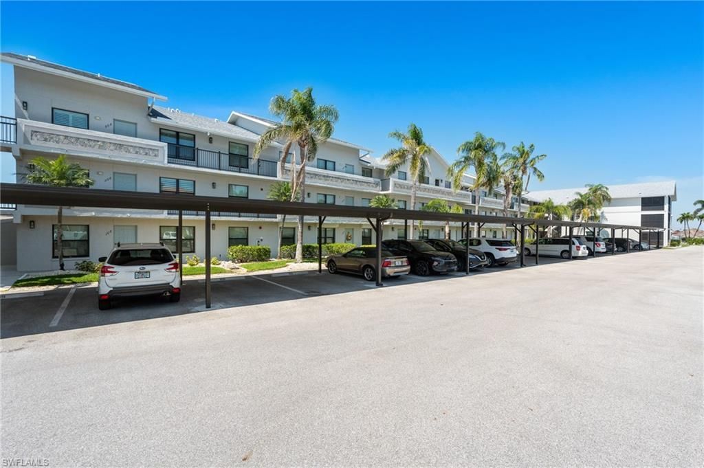 4230 SE 20th Pl, Unit 302, Cape Coral, FL 33904 Photo