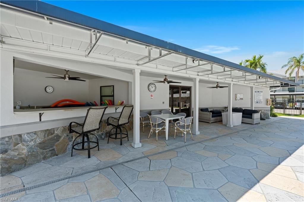 4230 SE 20th Pl, Unit 302, Cape Coral, FL 33904 Photo