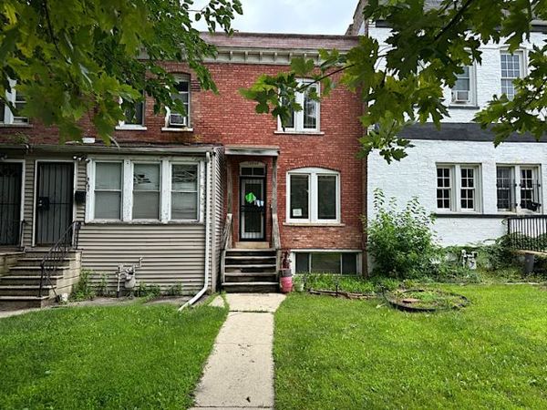 10509 S Corliss Avenue , Chicago, IL 60628