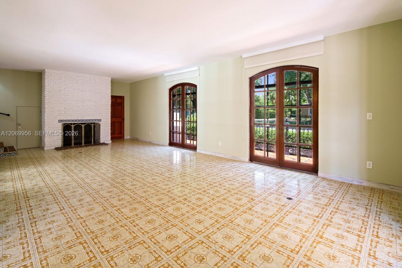 4128 Pinta Ct, Coral Gables, FL 33146 Photo