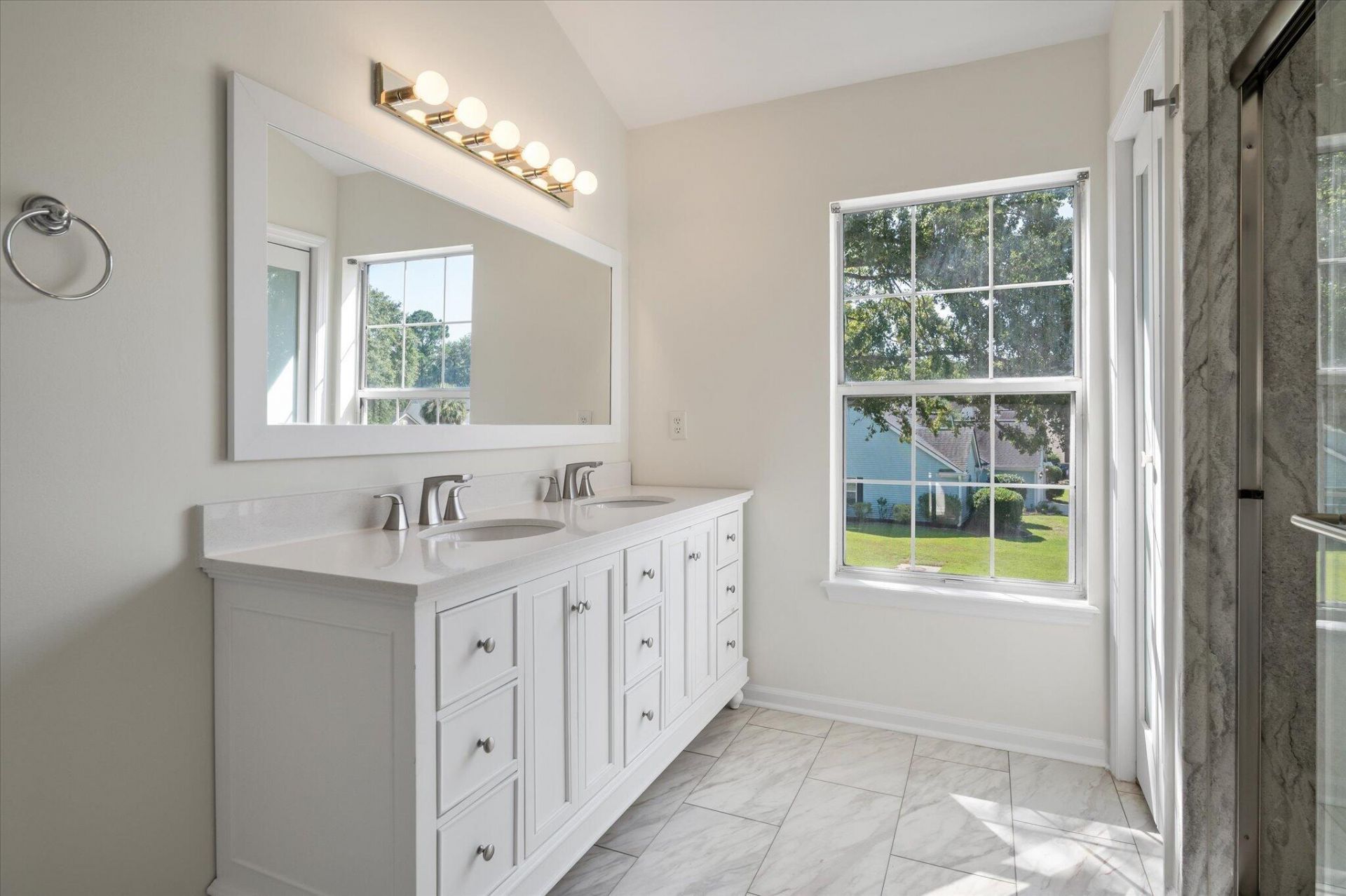 3293 Heathland Way Photo 11