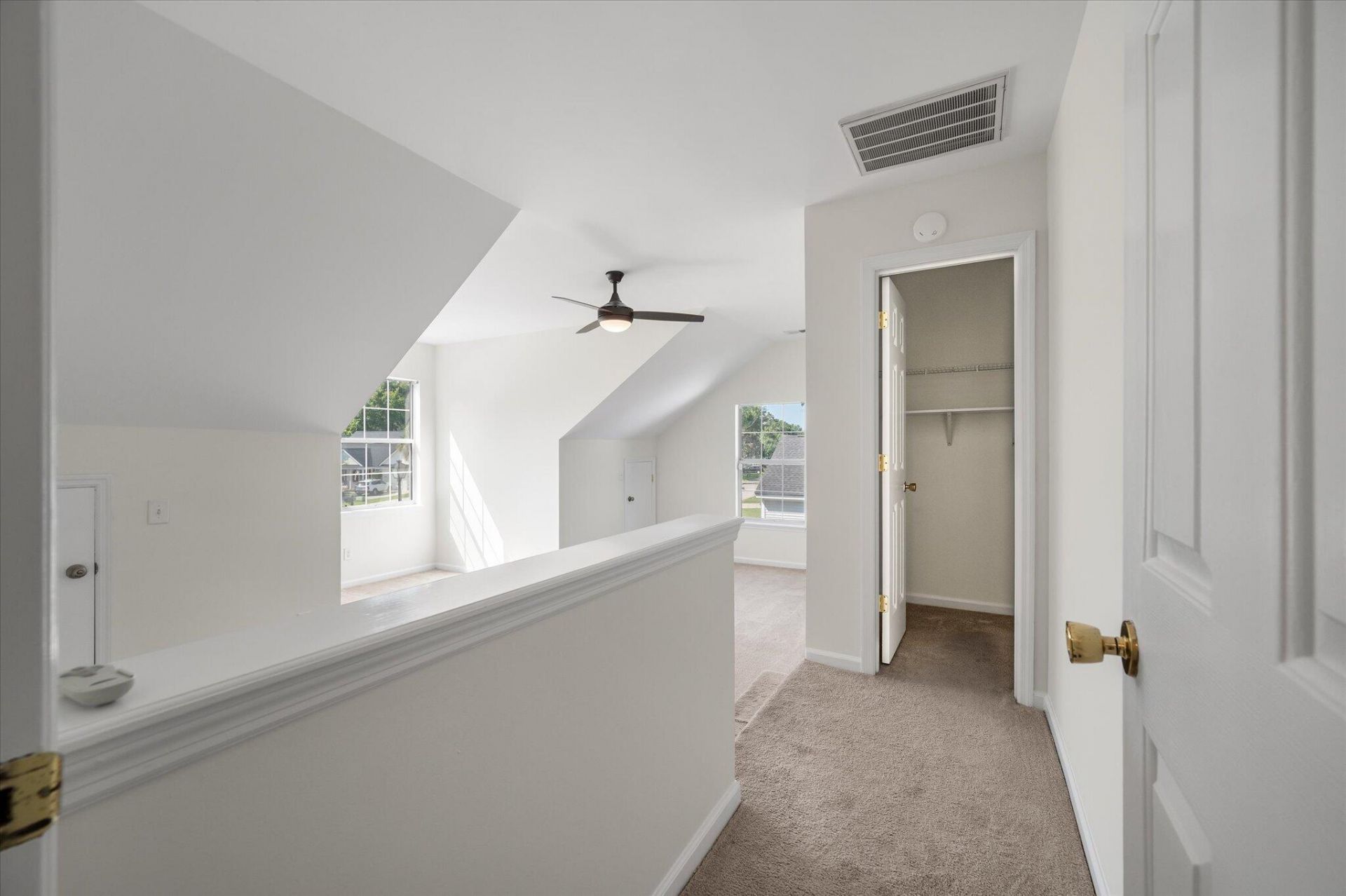 3293 Heathland Way Photo 14