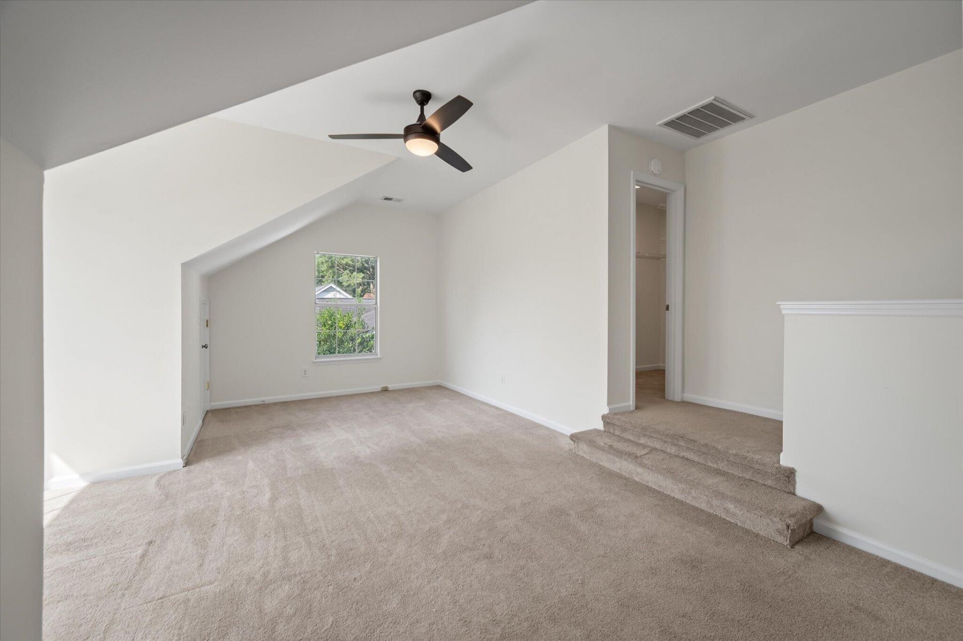 3293 Heathland Way Photo 15