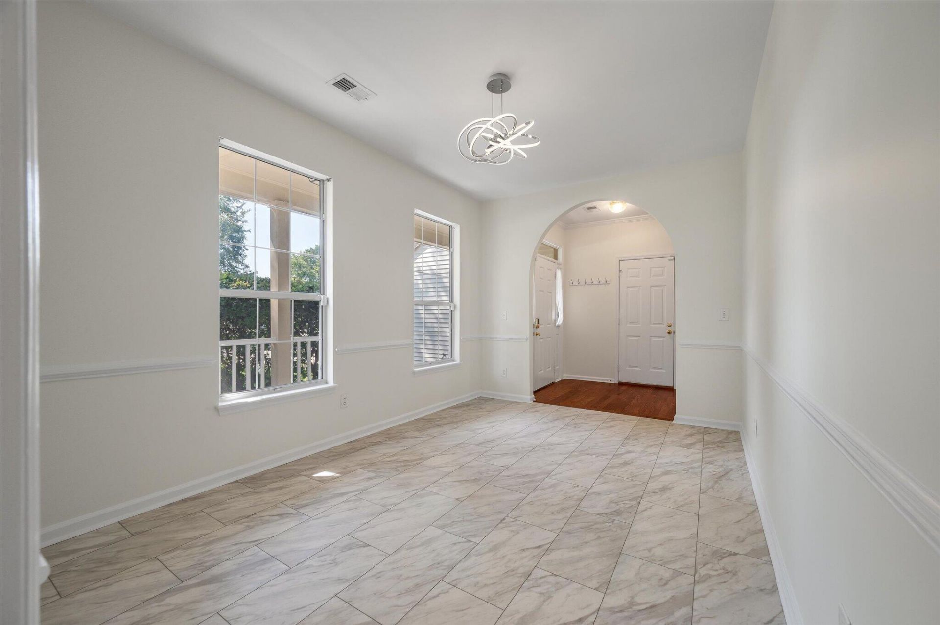 3293 Heathland Way Photo 7